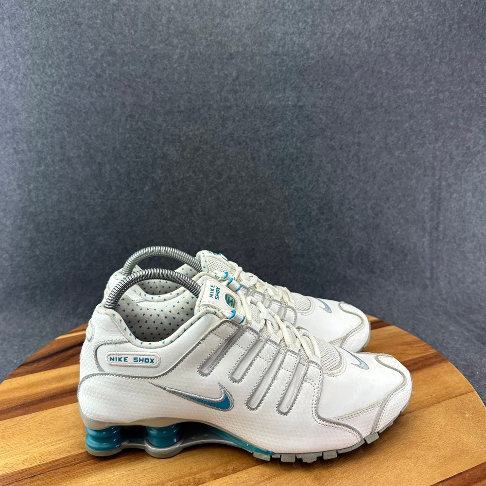 Nike Shox NZ Womens 8 Leather Running Shoes White/Aqua Blue 488312-102
